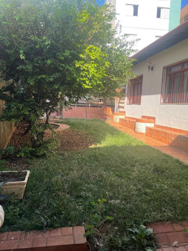 Casa, Castelo, 4 Quartos, 6 Vagas, 2 Suítes