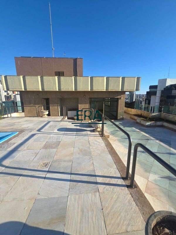 Cobertura, Funcionários, 5 Quartos, 4 Vagas, 4 Suítes