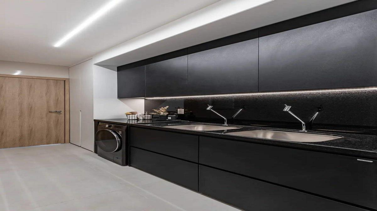 Apartamento, Jardim Karaíba, 4 Quartos, 2 Vagas, 4 Suítes