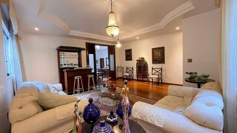 Casa, Santa Lúcia, 4 Quartos, 4 Vagas, 2 Suítes