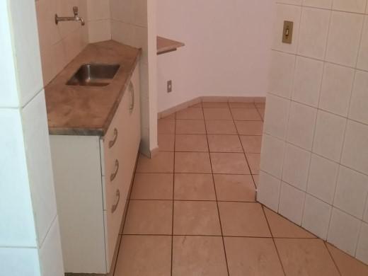 Apartamento, Estoril, 2 Quartos, 1 Vaga