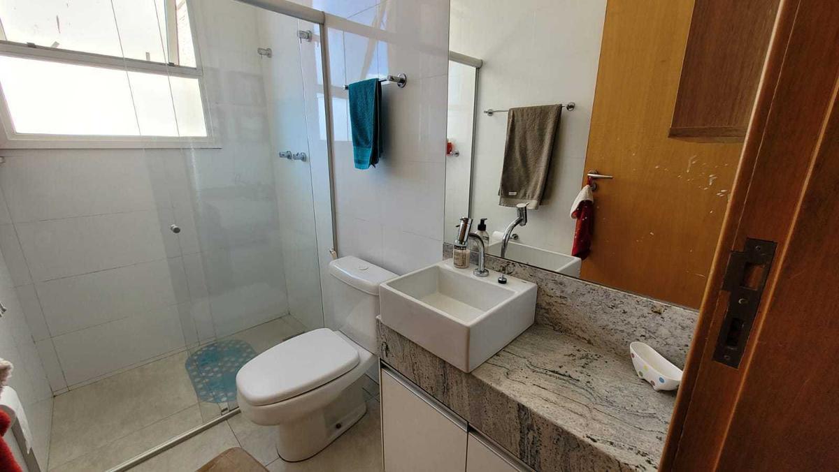 Apartamento, Santa Lúcia, 4 Quartos, 5 Vagas, 3 Suítes