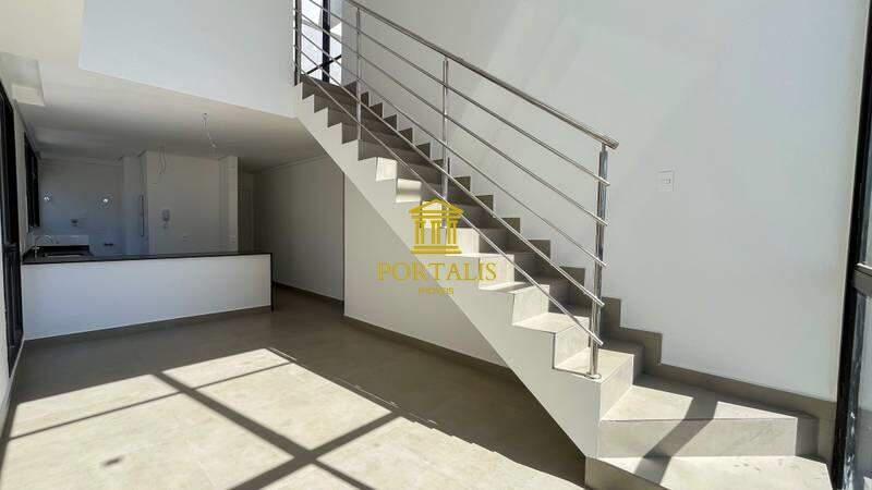 Cobertura, Serra, 2 Quartos, 3 Vagas, 2 Suítes