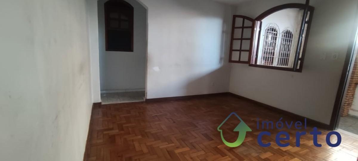 Casa, Camargos, 3 Quartos, 1 Vaga, 1 Suíte