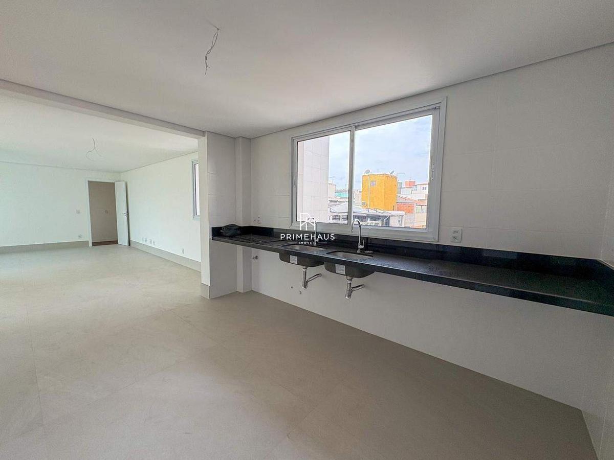 Apartamento, Castelo, 4 Quartos, 4 Vagas, 4 Suítes