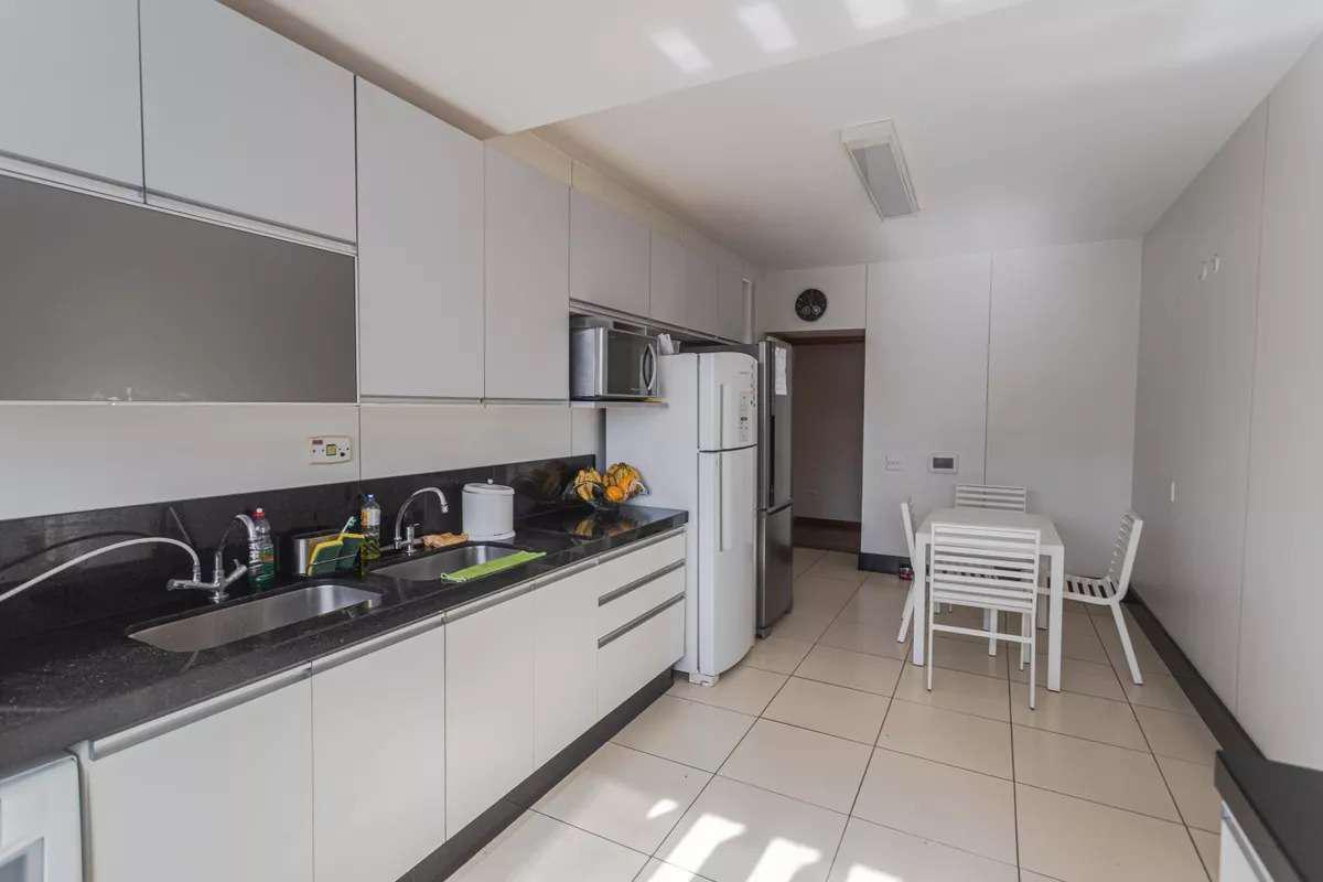 Apartamento, Serra, 4 Quartos, 3 Vagas, 2 Suítes