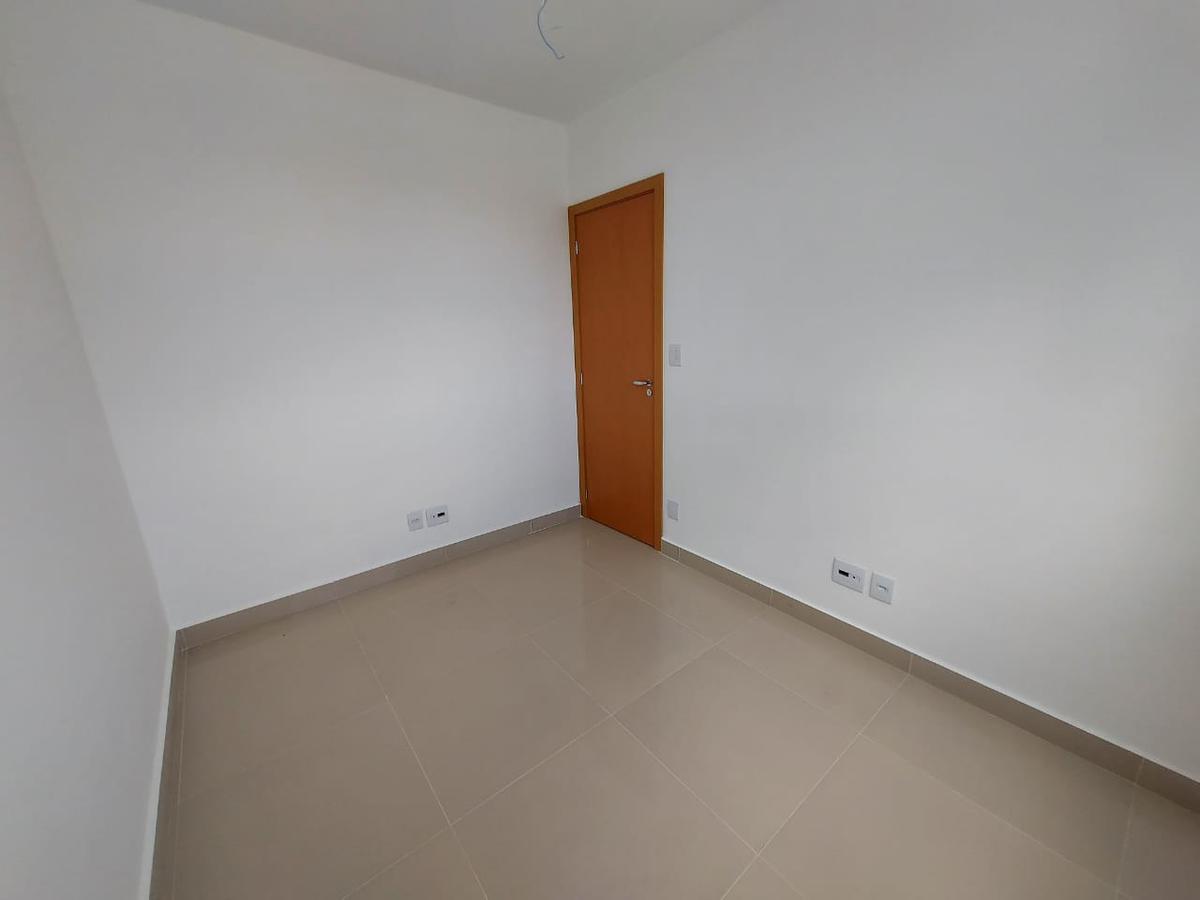 Apartamento, Floramar, 2 Quartos, 1 Vaga