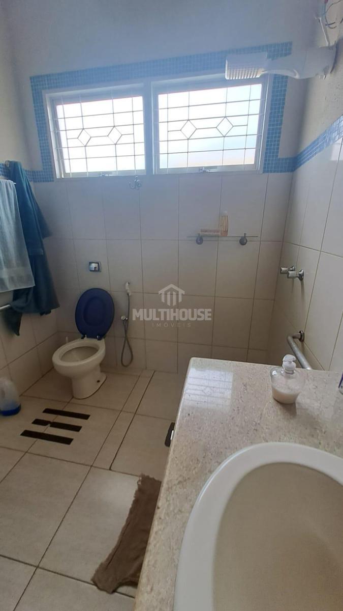Casa, Jardim Guanabara, 3 Quartos, 2 Vagas, 1 Suíte