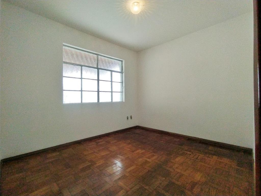 Casa, São Pedro, 4 Quartos, 10 Vagas