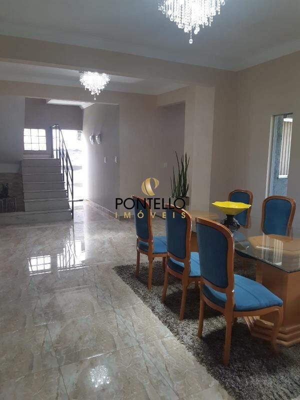 Casa, São João, 6 Quartos, 2 Vagas, 2 Suítes