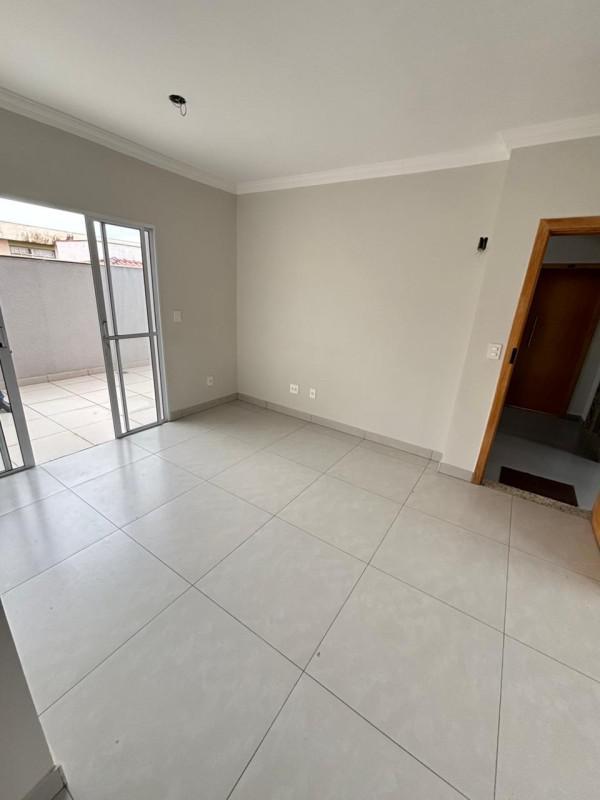 Apartamento, Santa Mônica, 2 Quartos, 1 Vaga