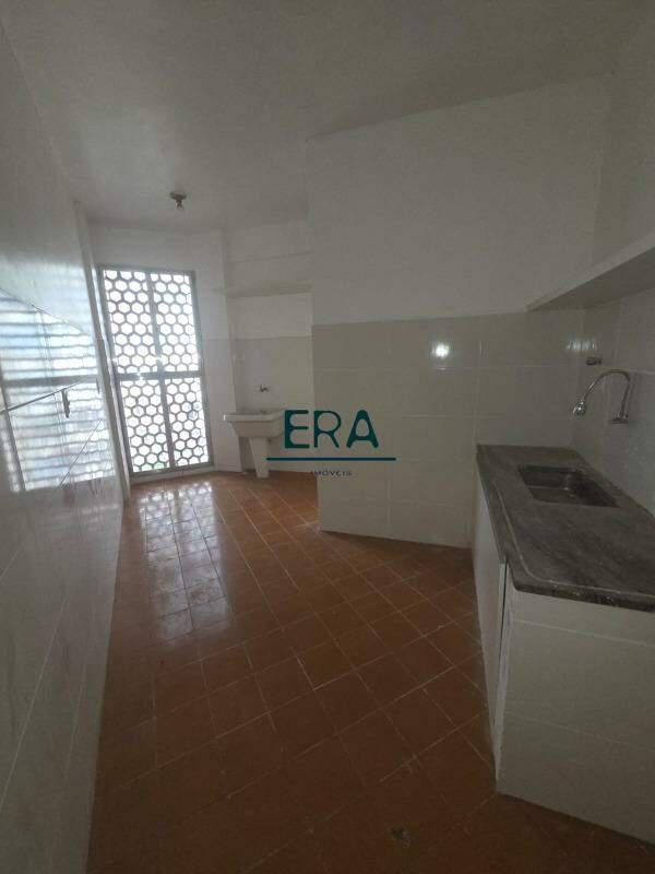 Apartamento, Centro, 2 Quartos, 0 Vaga