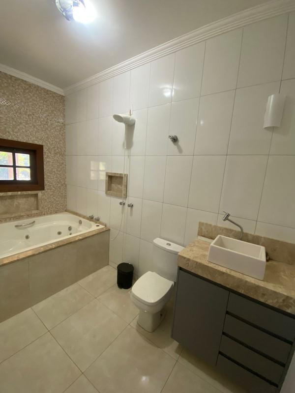 Fazenda, Centro, 3 Quartos, 2 Vagas, 1 Suíte