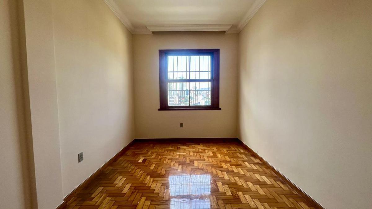 Apartamento, Centro, 3 Quartos, 0 Vaga