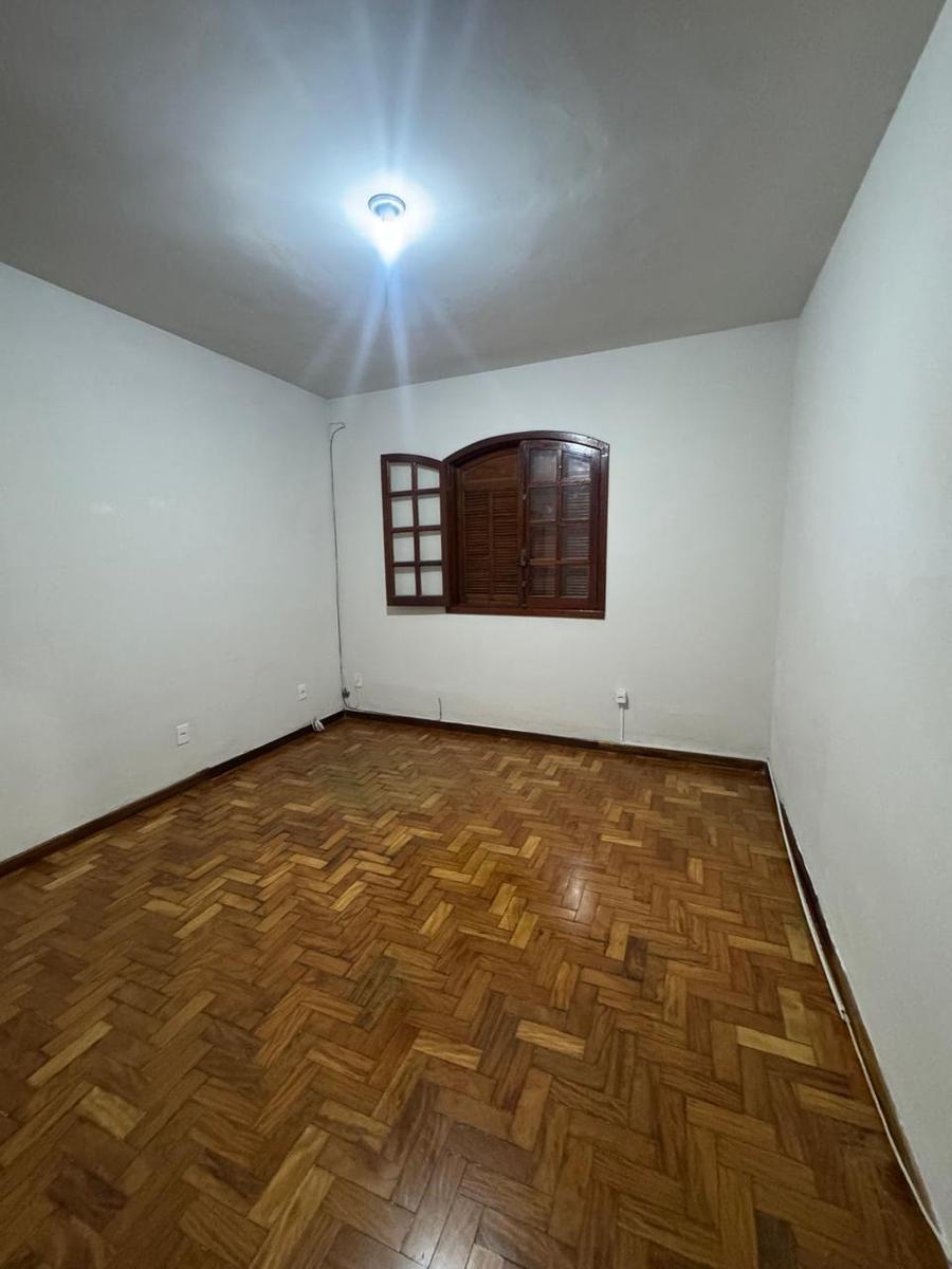 Casa, Jardim Leblon, 3 Quartos, 3 Vagas, 1 Suíte