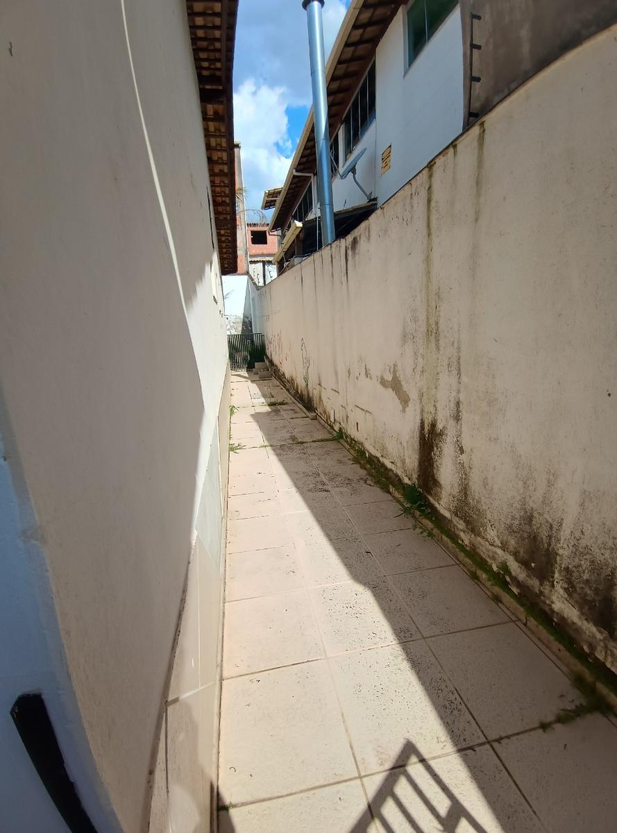 Casa, Europa, 3 Quartos, 2 Vagas
