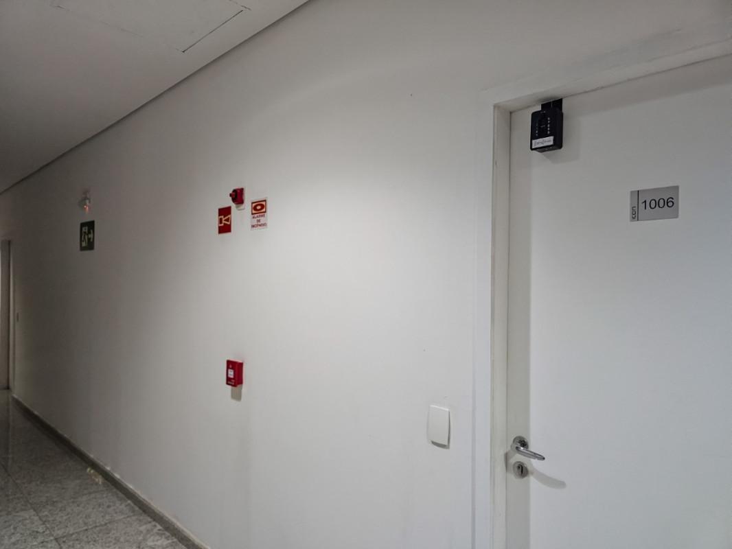 Sala, Vila da Serra, 0 Quarto, 3 Vagas