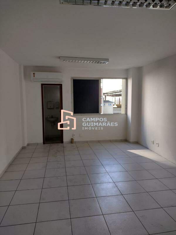 Sala, Centro