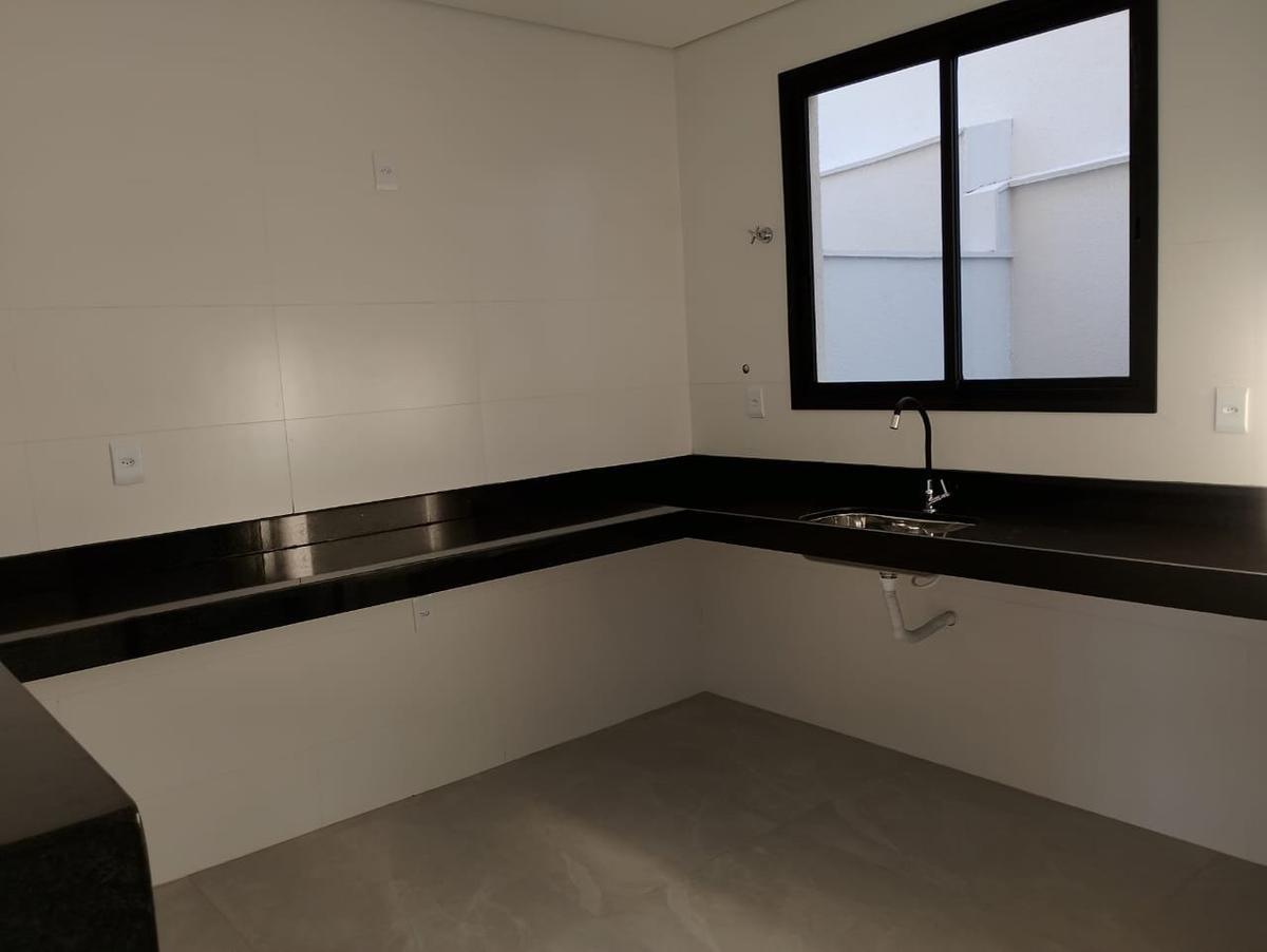 Casa, Itapoã, 3 Quartos, 2 Vagas, 1 Suíte