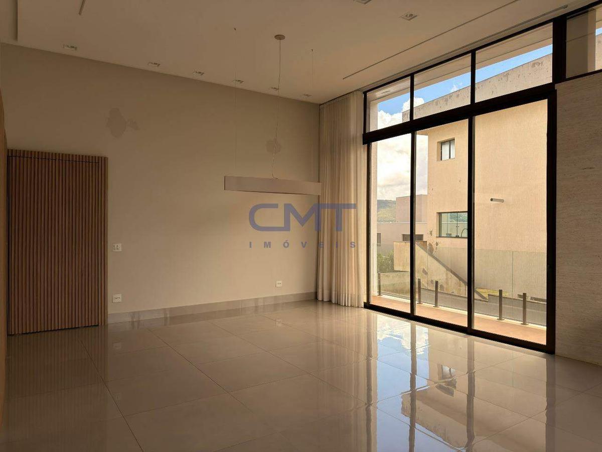 Casa, Alphaville, 4 Quartos, 4 Vagas, 3 Suítes