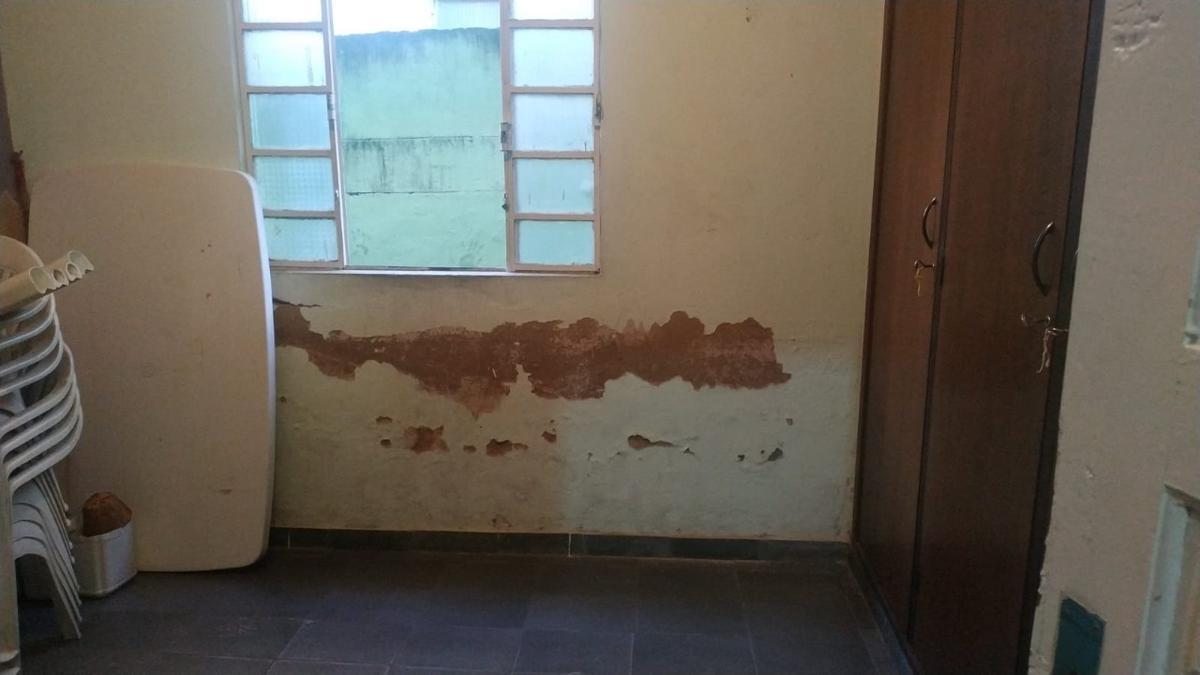 Casa, Industrial, 9 Quartos, 1 Vaga