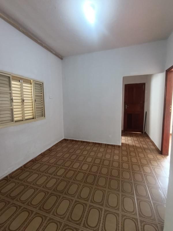Casa, Centro, 3 Quartos, 2 Vagas