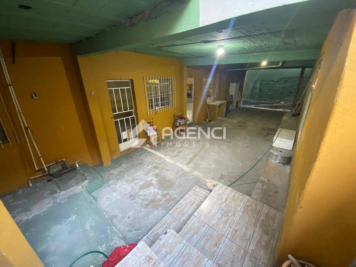 Casa, Santa Maria, 3 Quartos, 0 Vaga, 1 Suíte