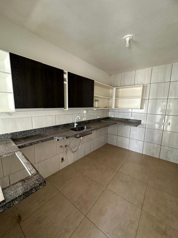 Casa, Vila Pinto, 6 Quartos, 0 Vaga, 1 Suíte