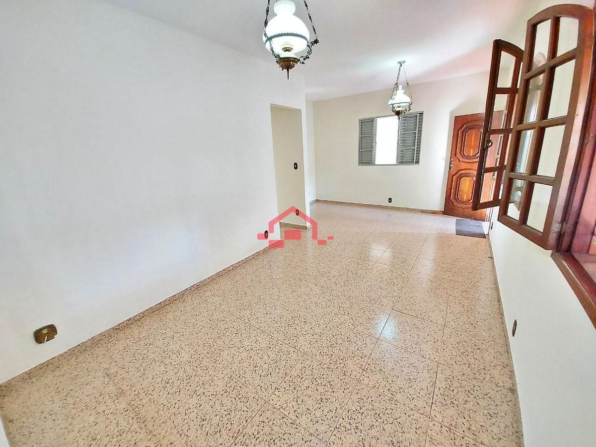 Casa, Padre Eustáquio, 2 Quartos, 3 Vagas, 1 Suíte