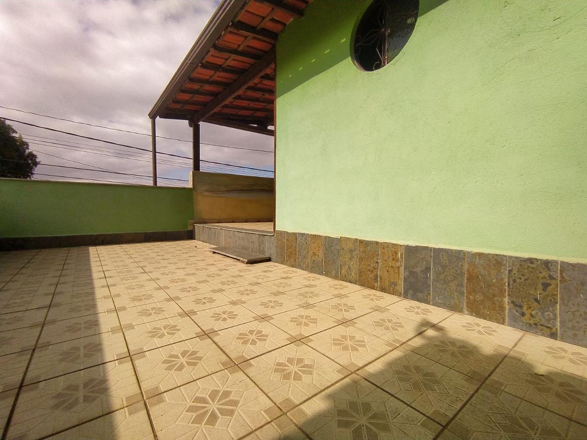 Casa, Providência, 3 Quartos, 2 Vagas, 1 Suíte