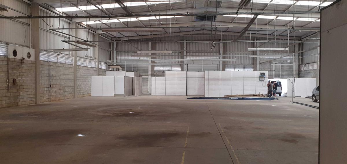 Galpão, Distrito Industrial Doutor Hélio Pentagna Guimarães, 0 Quarto, 0 Vaga