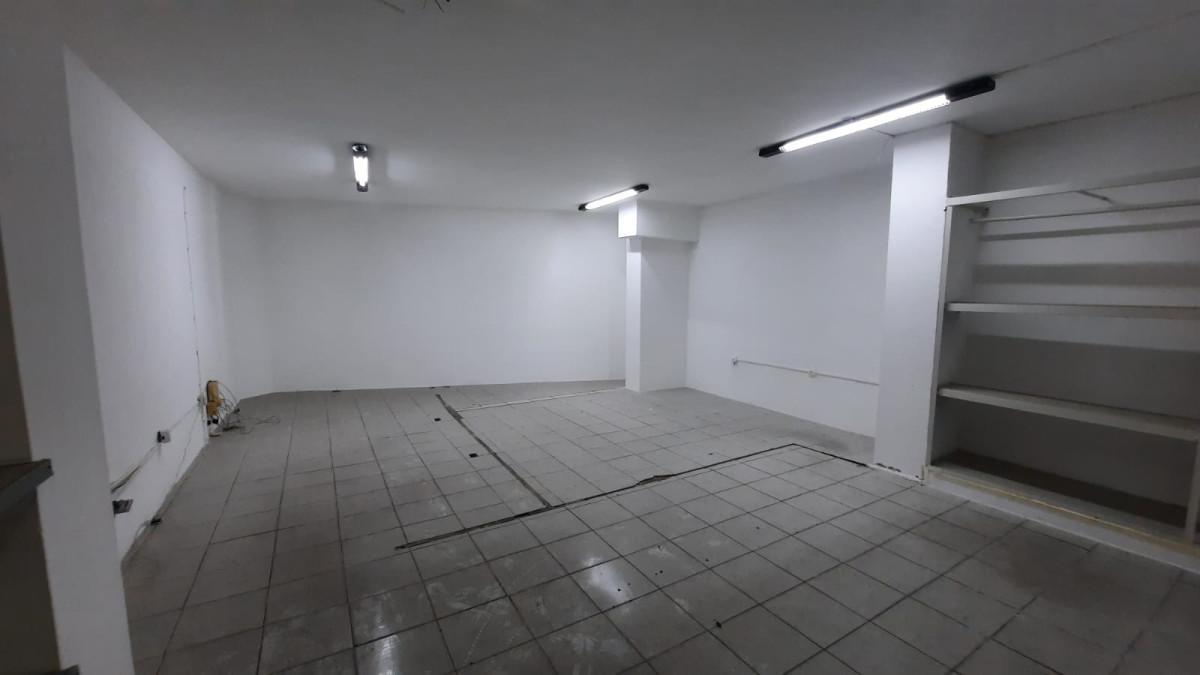 Andar, Centro, 0 Quarto, 0 Vaga