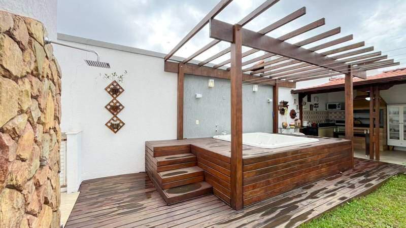 Casa, Planalto, 3 Quartos, 2 Vagas, 1 Suíte