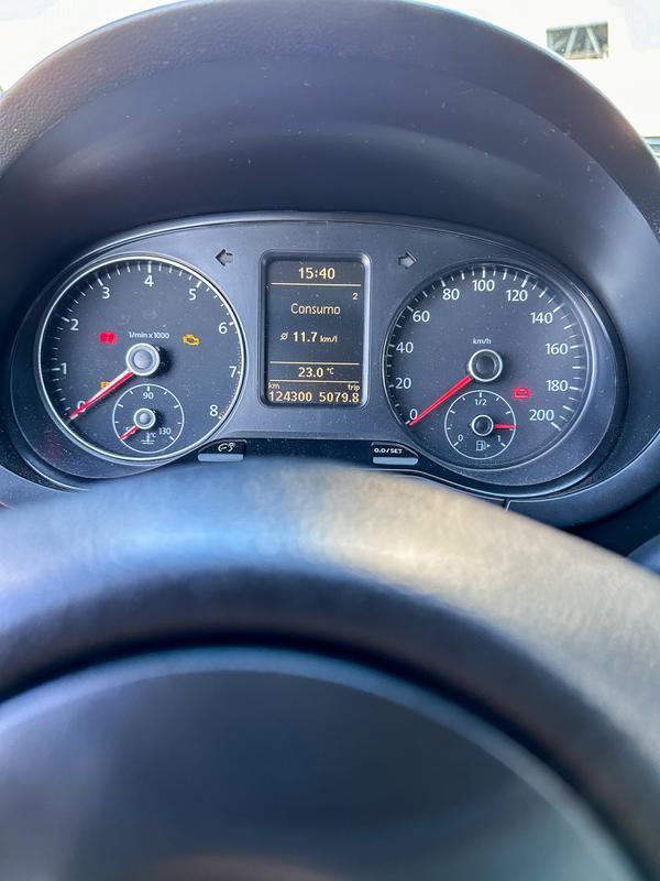 Volkswagen Fox 1.0 MI Total Flex 8v 5p