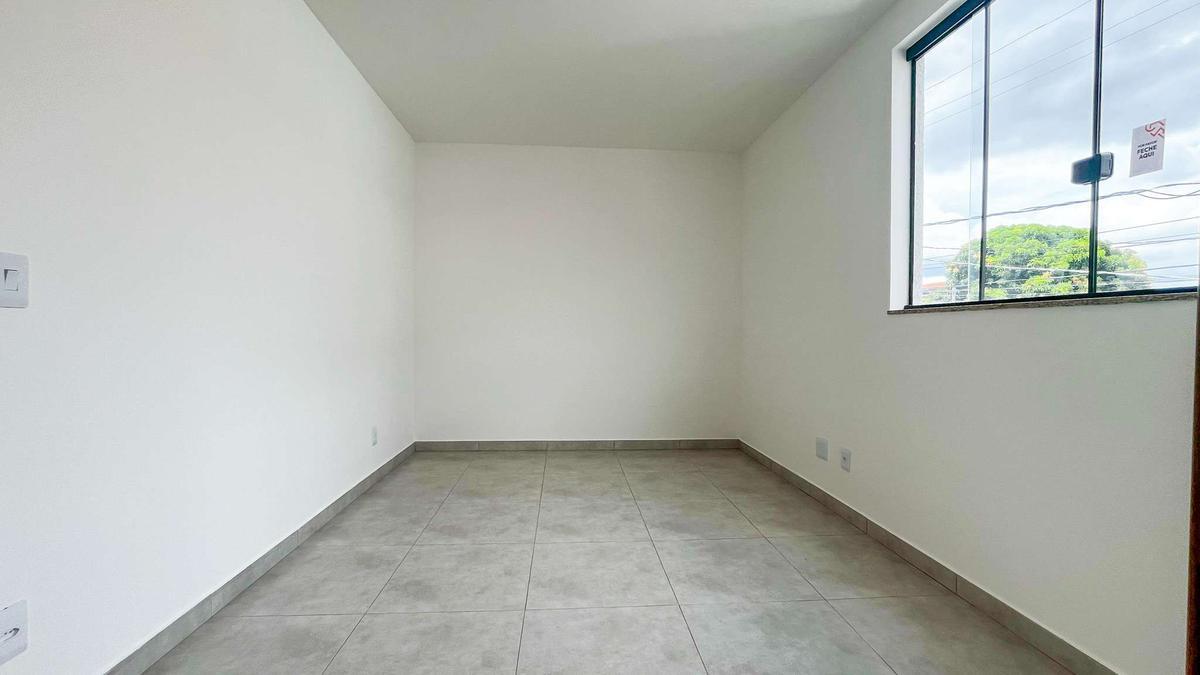 Casa, Candelária, 3 Quartos, 0 Vaga, 1 Suíte