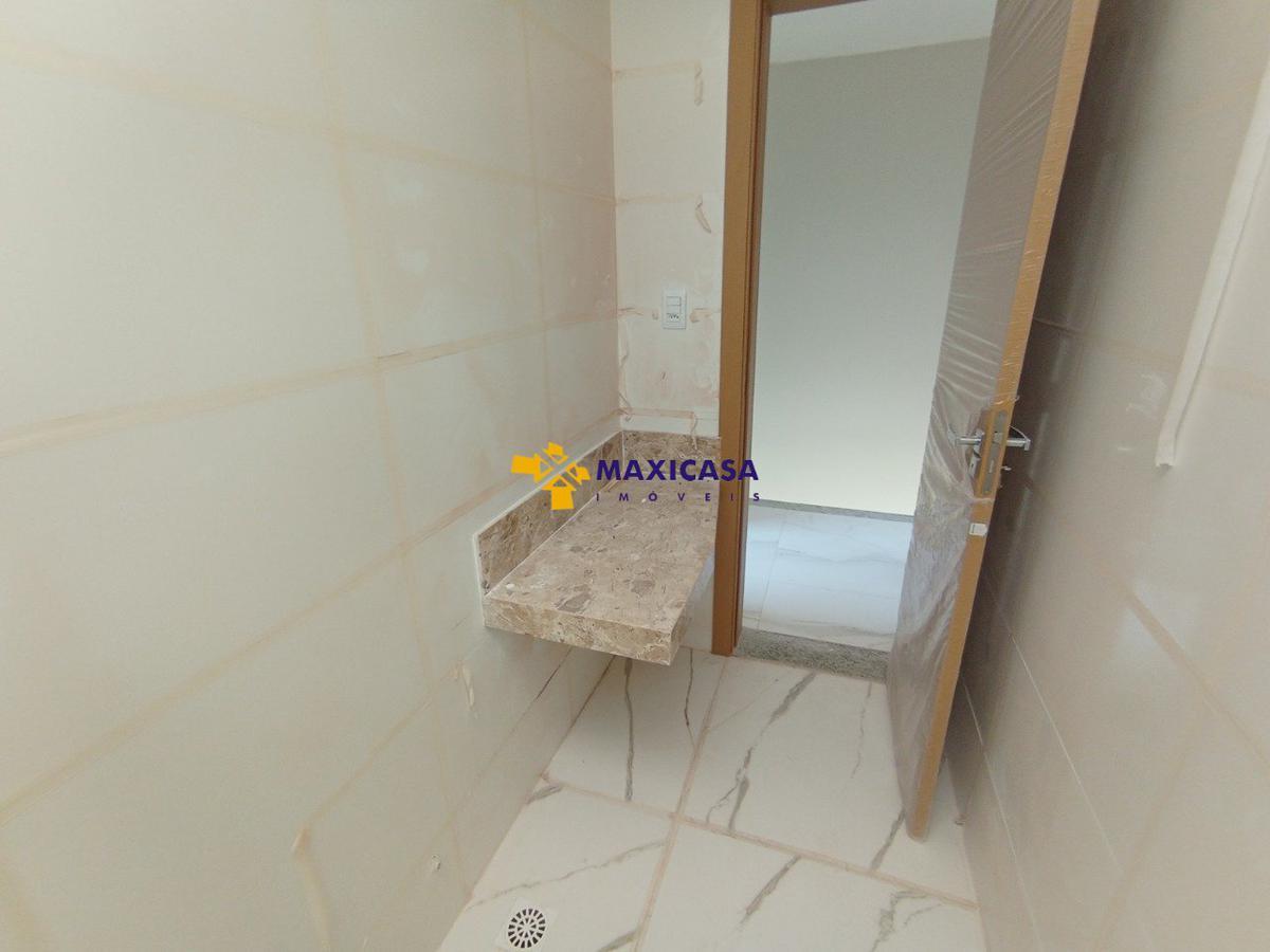 Casa, Santa Mônica, 3 Quartos, 2 Vagas, 1 Suíte