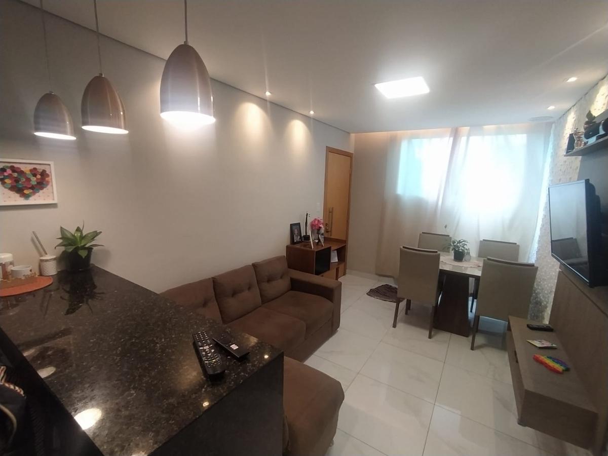 Apartamento, Palmeiras, 2 Quartos, 1 Vaga