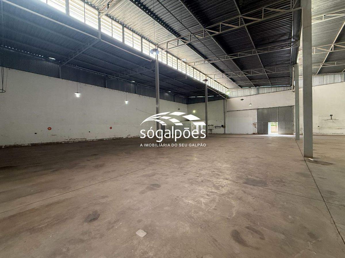 Galpão, São Benedito, 10 Vagas