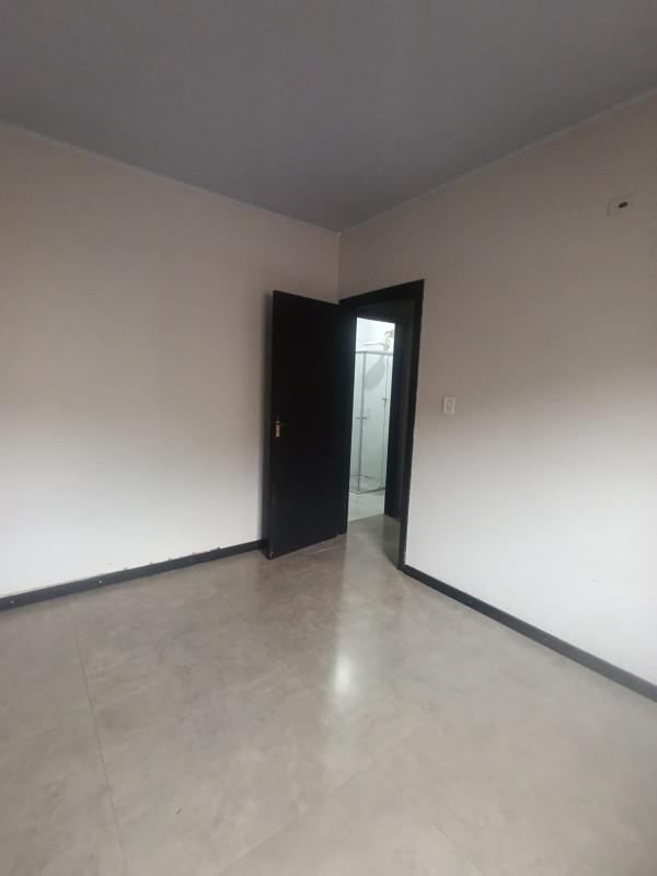 Casa, Centro, 2 Quartos, 2 Vagas, 1 Suíte