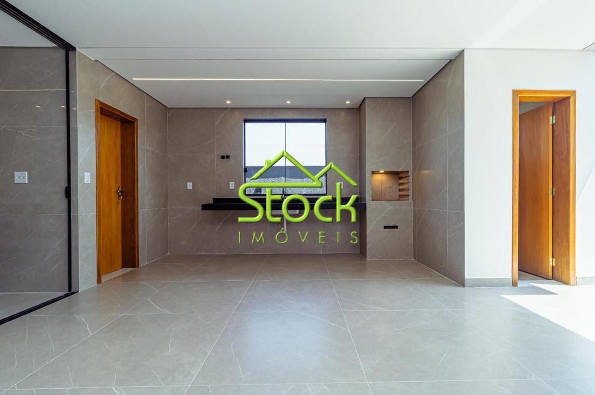 Casa, Jardins Village, 3 Quartos, 2 Vagas, 1 Suíte