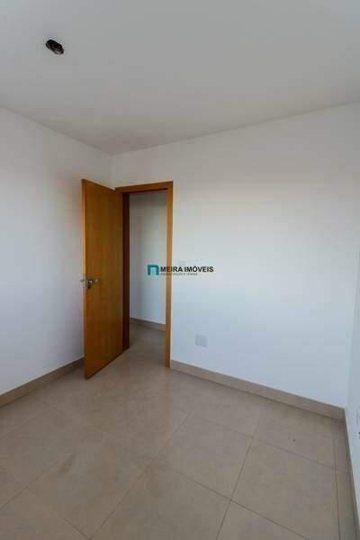Cobertura, Sagrada Família, 2 Quartos, 2 Vagas, 1 Suíte