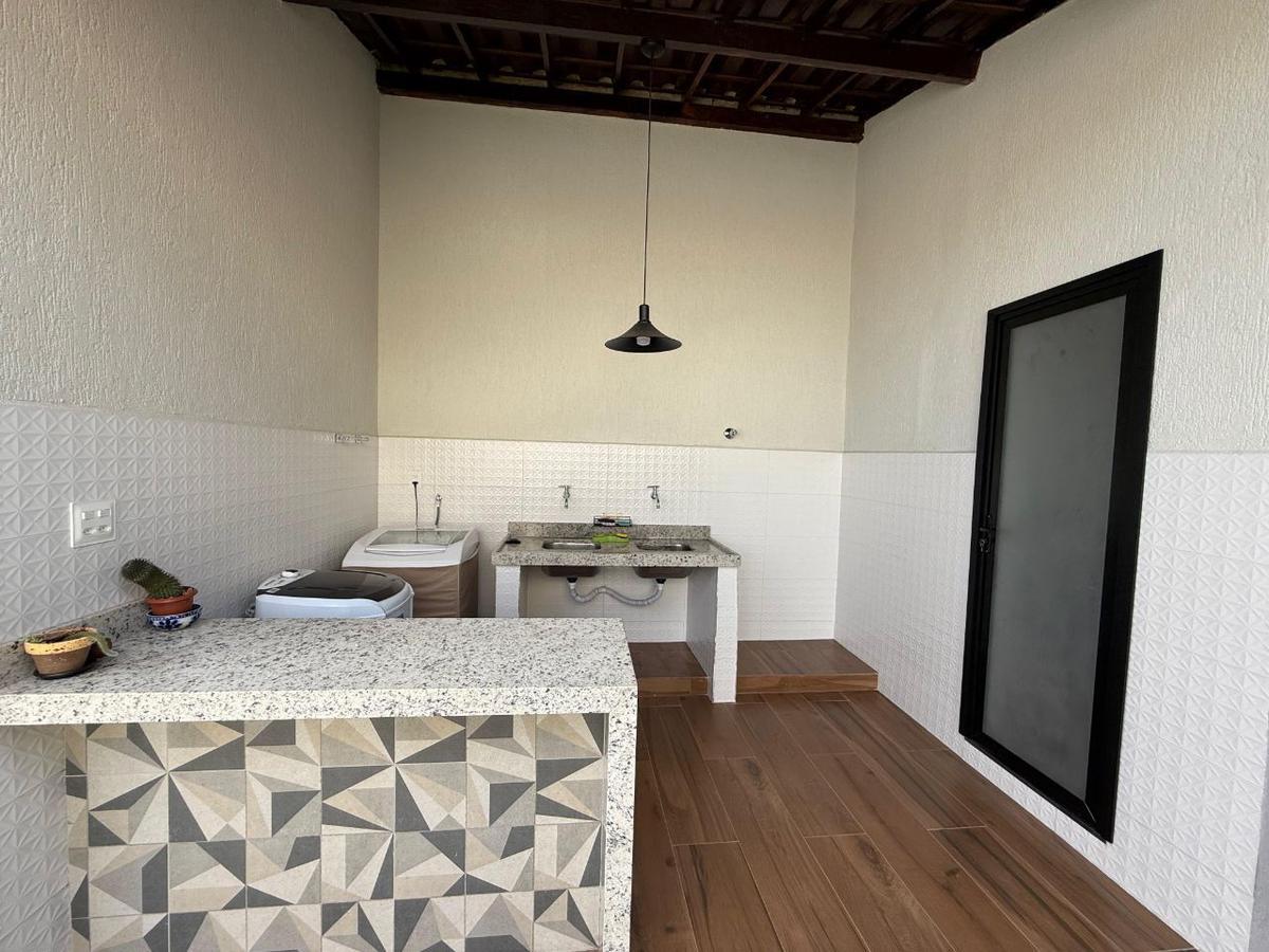 Casa, Itapoã, 3 Quartos, 4 Vagas, 1 Suíte