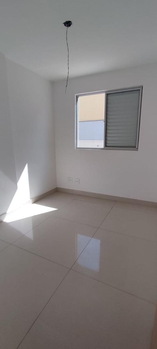 Apartamento, Serrano, 3 Quartos, 2 Vagas, 1 Suíte