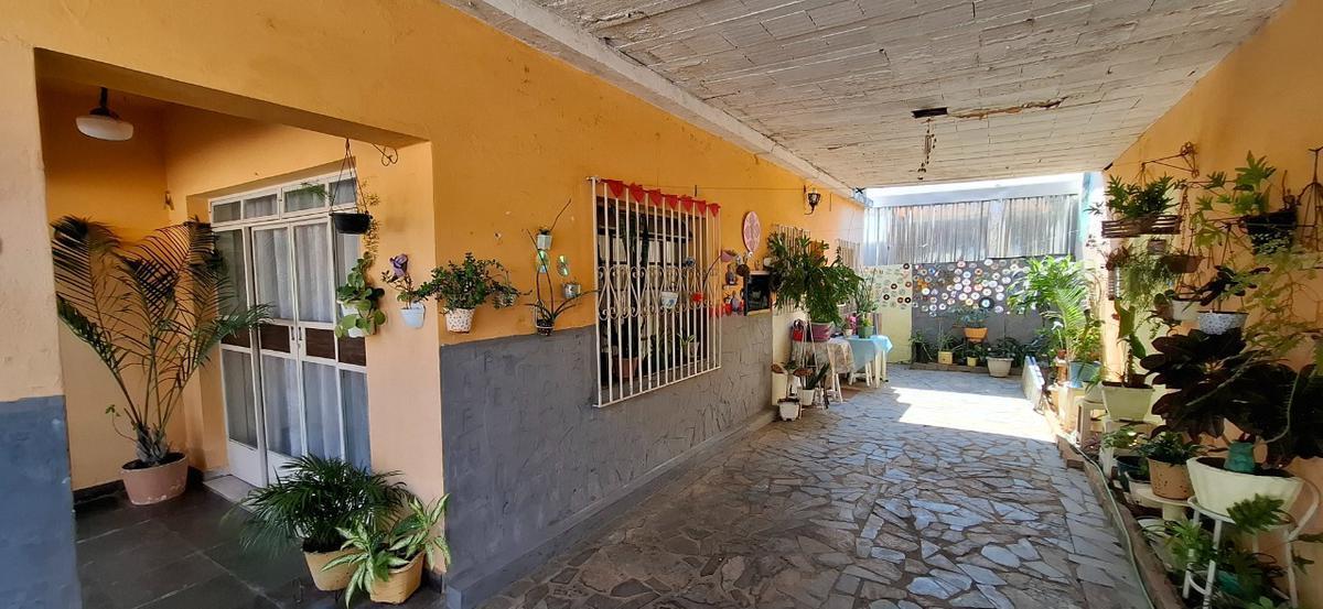 Casa, União, 1 Quarto, 0 Vaga