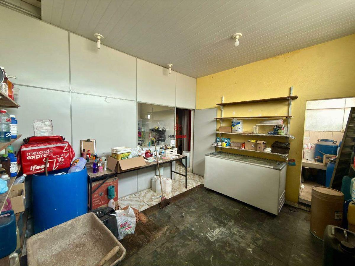 Casa, CDI Jatobá (barreiro), 3 Quartos, 4 Vagas, 1 Suíte