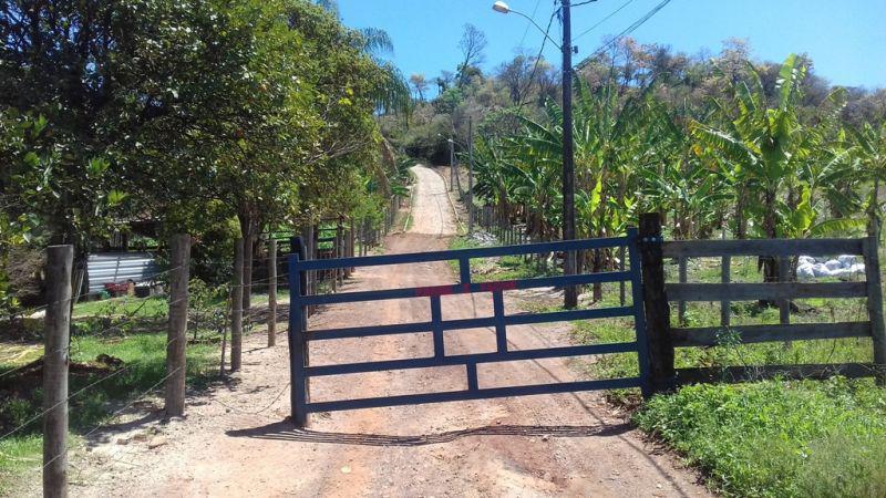 Lote, Centro, 0 Quarto, 20 Vagas