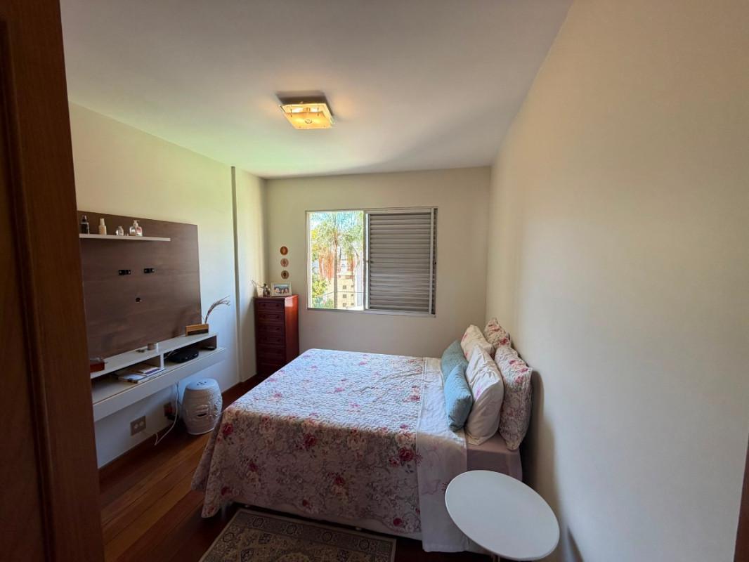 Apartamento, Cruzeiro, 4 Quartos, 2 Vagas, 1 Suíte