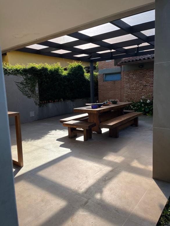Casa em Condomínio, Retiro das Pedras, 4 Quartos, 1 Suíte