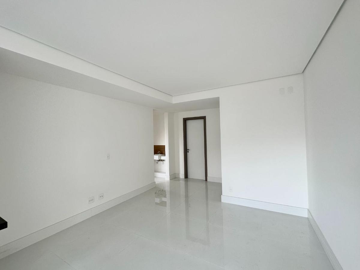 Apartamento, Savassi, 2 Quartos, 2 Vagas, 1 Suíte