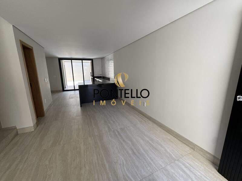 Casa, Jaraguá, 3 Quartos, 3 Vagas, 1 Suíte